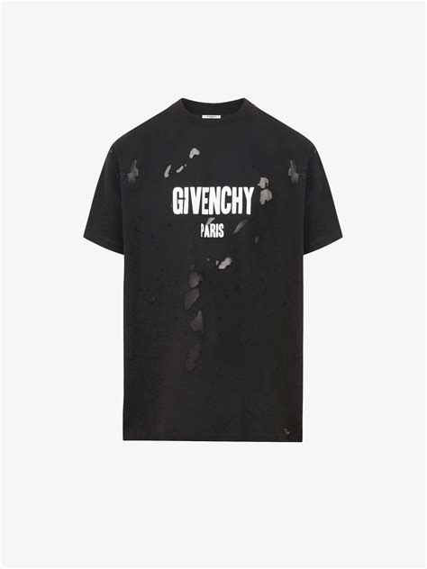 t shirt givenchy paris effetto destroyed|GIVENCHY oversized t.